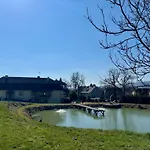 Leszczynowy Dworek Vakantieboerderij *