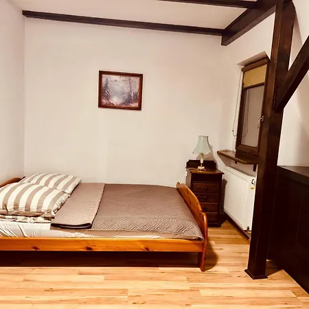 Farm stay Leszczynowy Dworek Ponikwa (Lower Silesia)