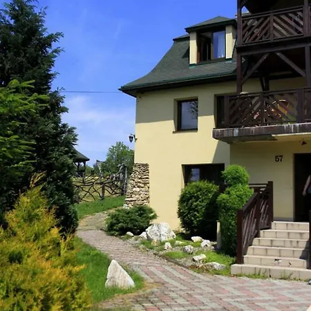 Leszczynowy Dworek * Ponikwa (Lower Silesia)